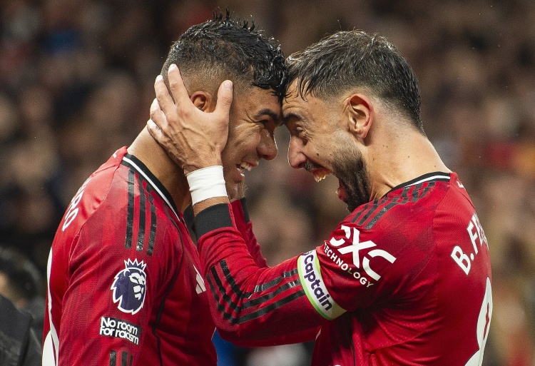 科比外甥杰特·华盛顿大学改穿24号球衣！是26届橄榄球五星高中生