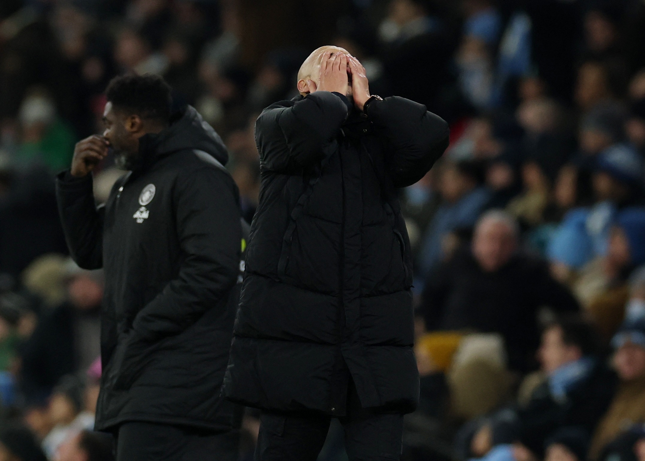 舍什科社媒晒与库尼亚合照：没有比在主场球迷看台前破门更棒的事